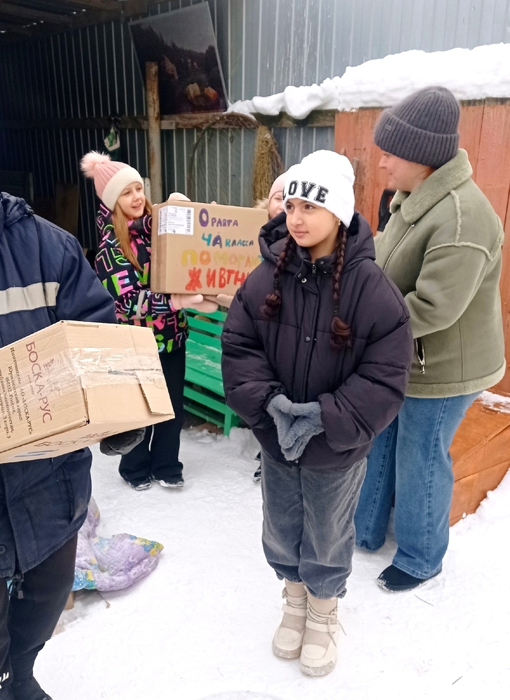 isrxFX4ayFuR-_pB44lfQHX68mTWlLeX4xXYUAzd