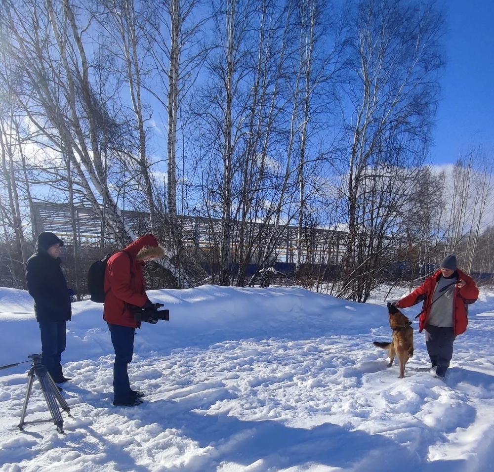 YcOm12kh0r9rbeZ0sjnMmJM8-b_0na-EyhT5TT4K